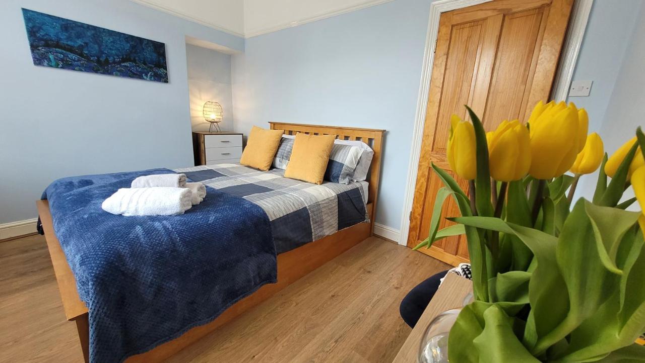 Colenso St - 2 Bed House By Bishy Road & River Holiday home York