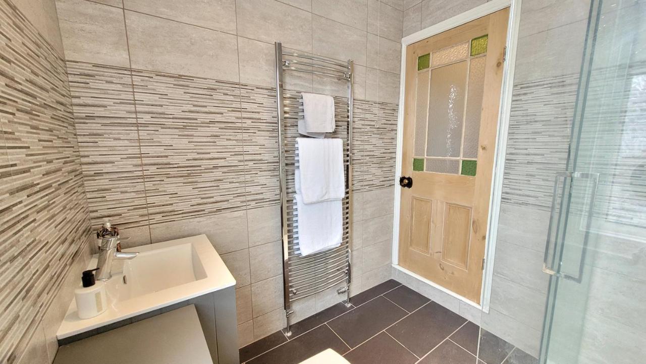 Colenso St - 2 Bed House By Bishy Road & River * York